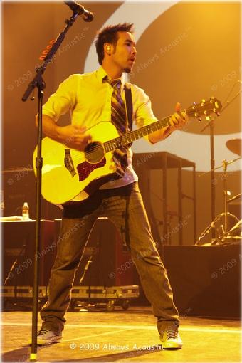 Hoobastank at The Venue on February 21, 2009.